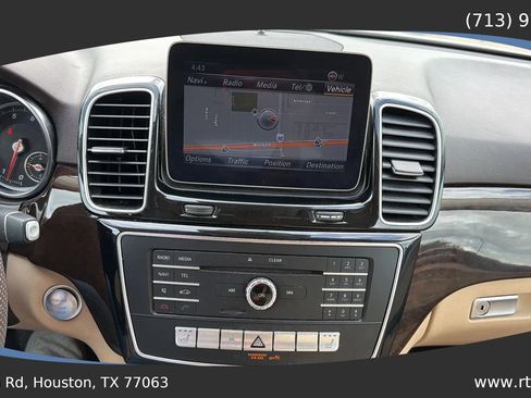 Used 2018 Mercedes-Benz GLE 350 image 40