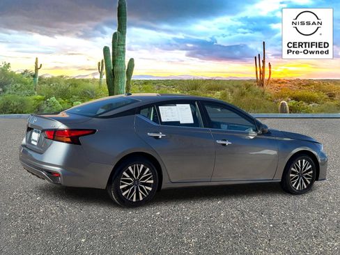 Certified 2023 Nissan Altima 2.5 SV image 5