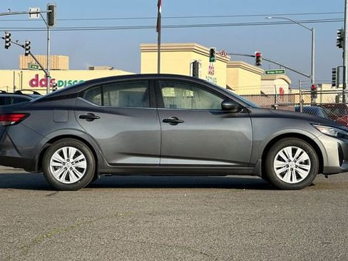 New 2025 Nissan Sentra S image 3