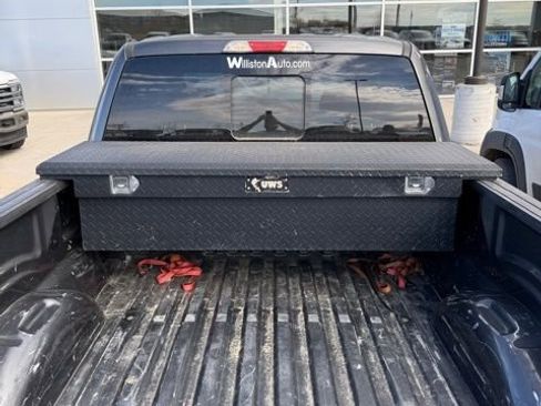 Used 2019 Ford F150 XLT w/ Equipment Group 302A Luxury image 4