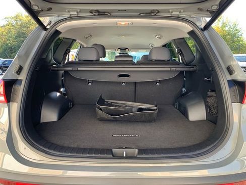 Used 2022 Hyundai Santa Fe SEL w/ Convenience Package image 15