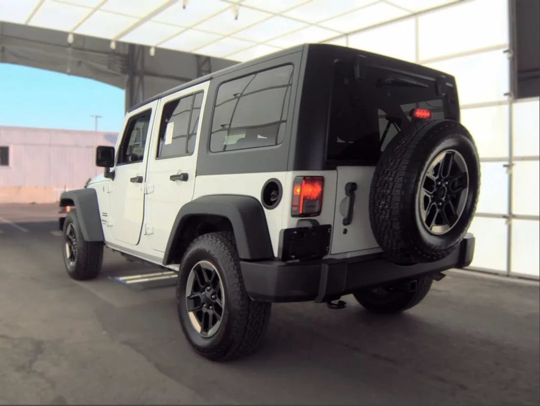 Used 2018 Jeep Wrangler Unlimited Sport S AWD/4WD image 2