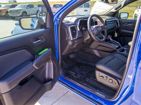 New 2026 GMC Canyon Elevation w/ Convenience Package image 23