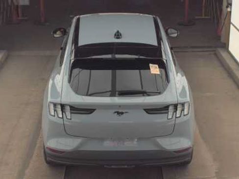 Used 2025 Ford Mustang Mach-E Premium AWD/4WD image 6