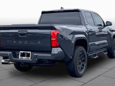 Used 2026 Toyota Tacoma SR5 AWD/4WD image 13