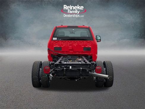 New 2025 Ford F550 4x4 Regular Cab Super Duty image 6