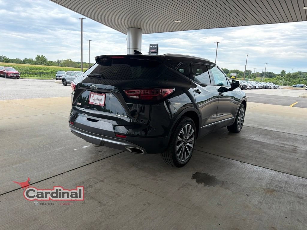 Used 2024 Chevrolet Blazer Premier w/ Driver Confidence II Package AWD/4WD image 4