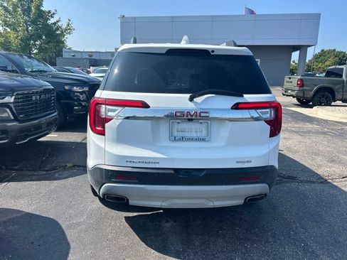 Used 2022 GMC Acadia SLT w/ Trailering Package AWD/4WD image 3