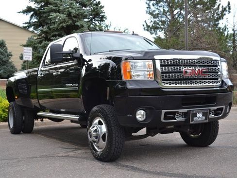 Used 2013 GMC Sierra 3500 Denali image 6