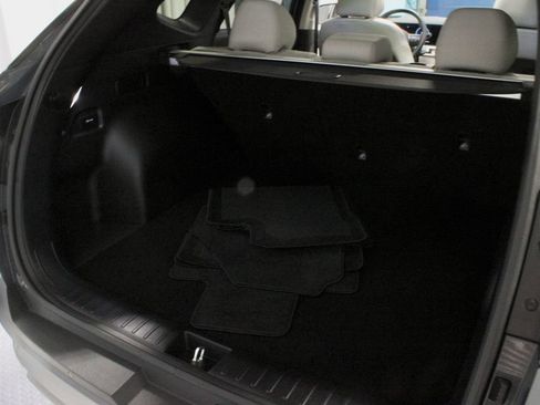 Used 2025 Hyundai Tucson Limited AWD/4WD image 15