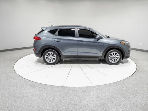 Used 2018 Hyundai Tucson SE AWD/4WD image 27