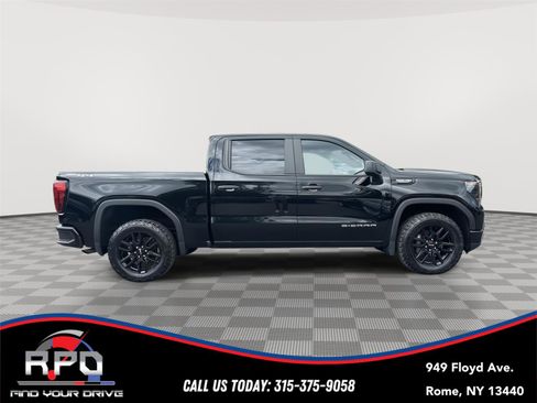 Used 2023 GMC Sierra 1500 Pro w/ Graphite Edition AWD/4WD image 6