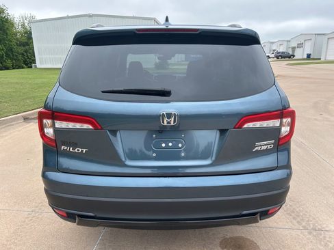 Used 2021 Honda Pilot Special Edition image 4