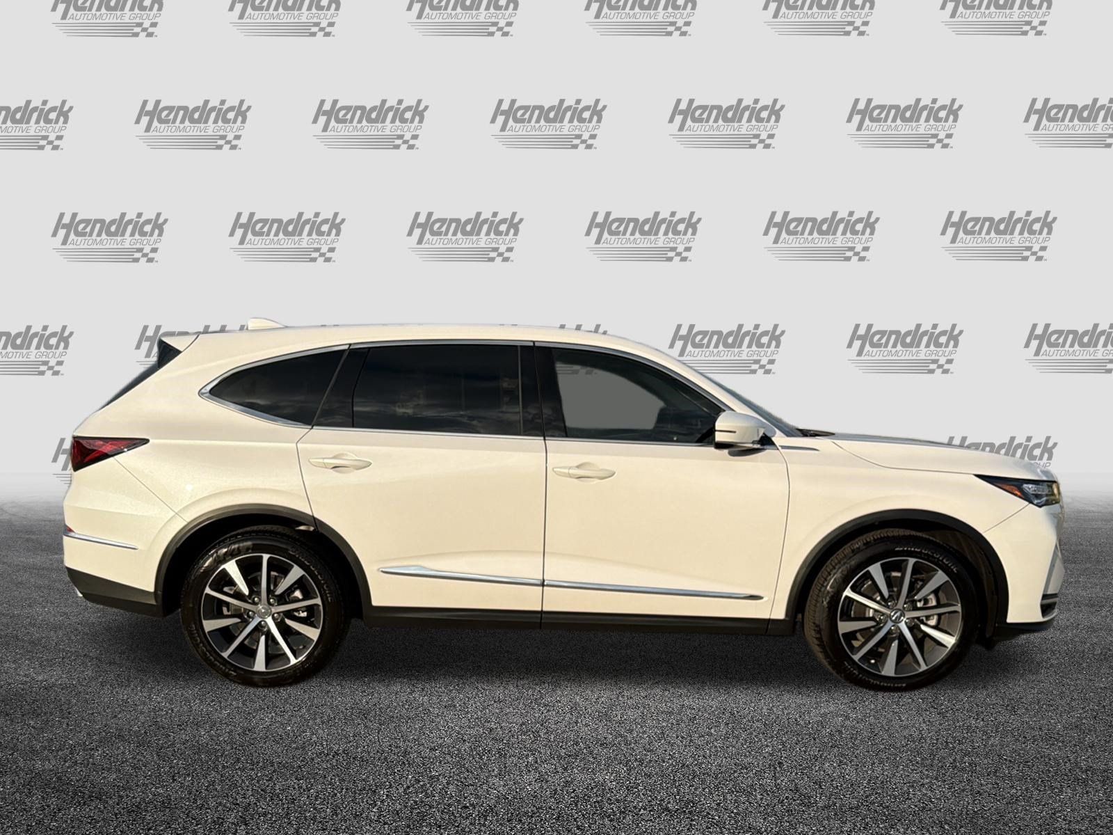 Certified 2026 Acura MDX w/ Technology Package FWD image 11