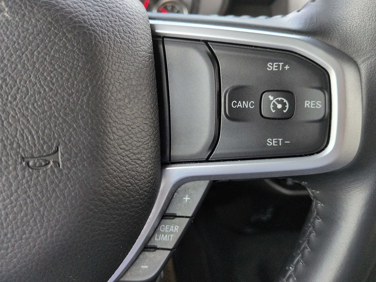 Used 2023 RAM 1500 Big Horn AWD/4WD image 17