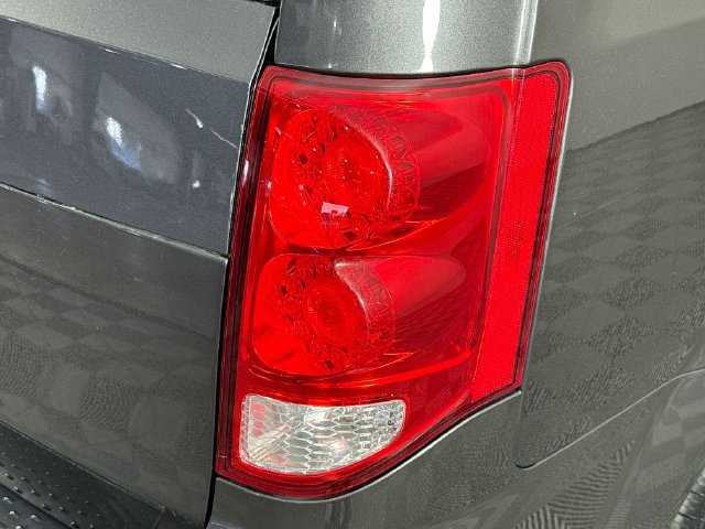 Used 2017 Dodge Grand Caravan SE w/ Power Window Group FWD image 30