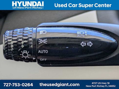 Certified 2022 Hyundai Tucson SEL w/ Convenience + Premium Package FWD image 35