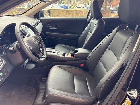 Used 2022 Honda HR-V EX-L image 12