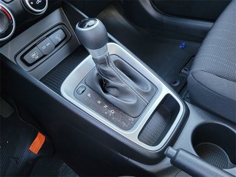 New 2026 Hyundai Venue SE image 13