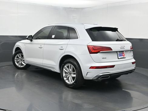 Used 2023 Audi Q5 2.0T Premium w/ Convenience Package AWD/4WD image 23