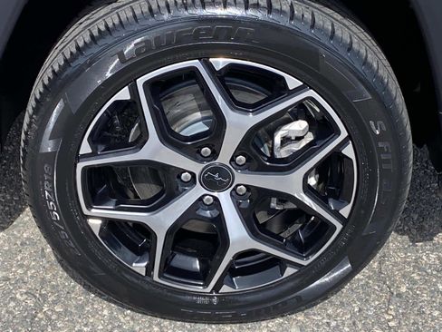 Certified 2025 Jeep Compass Limited AWD/4WD image 20