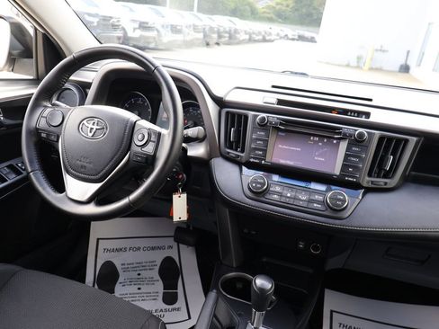 Used 2017 Toyota RAV4 XLE w/ Plus Special Value Package AWD/4WD image 27