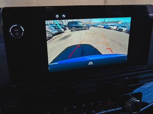Used 2024 Honda Prologue EX image 21