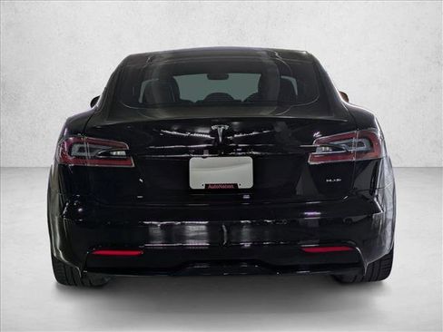 Used 2021 Tesla Model S Plaid image 6