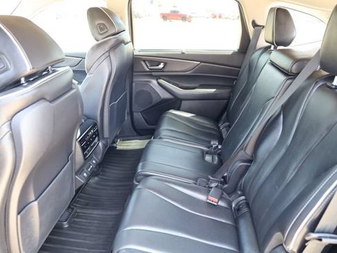 Used 2022 Acura MDX SH-AWD w/ Advance Package image 13