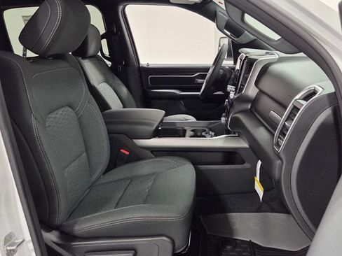New 2026 RAM 1500 Big Horn AWD/4WD image 16