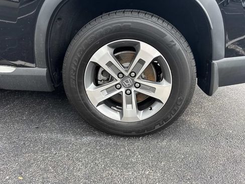 Certified 2024 Honda Pilot EX-L image 11