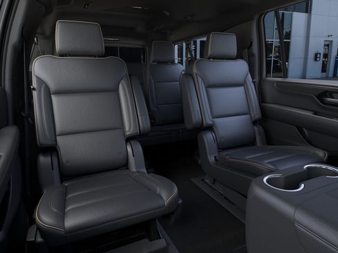 New 2026 GMC Yukon XL Elevation w/ Elevation Premium Package image 17