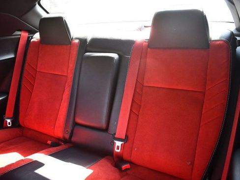 Used 2018 Dodge Challenger SRT w/ Technology Group image 23