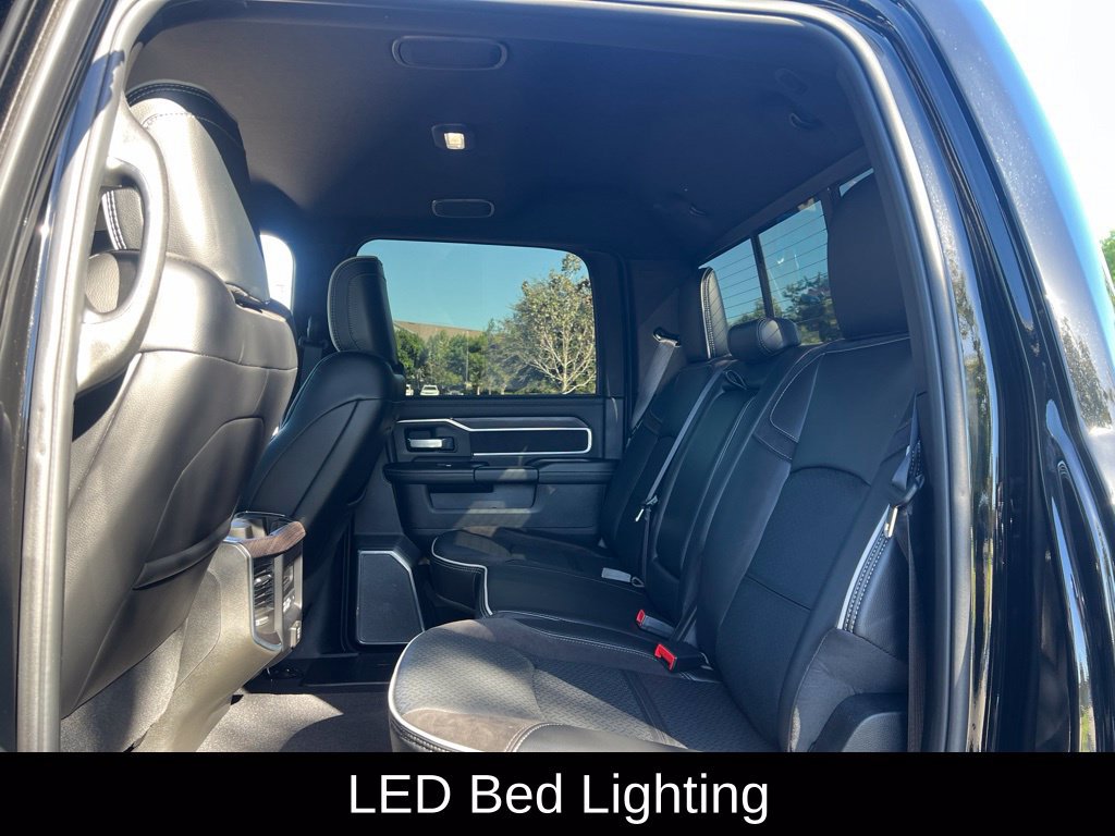 Used 2025 RAM 2500 Laramie AWD/4WD image 35