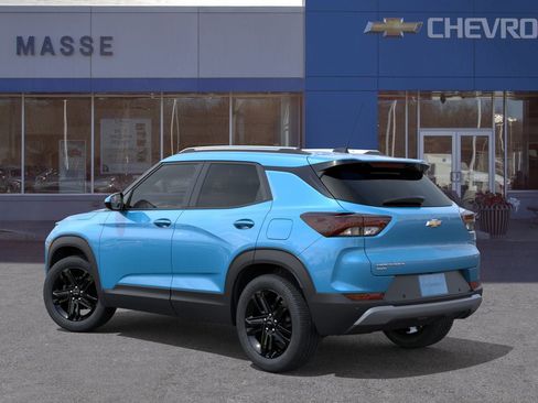 New 2026 Chevrolet TrailBlazer LT w/ Convenience Package AWD/4WD image 3