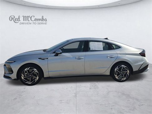 Certified 2025 Hyundai Sonata SEL FWD image 2