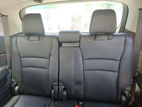 Used 2018 Honda Pilot EX-L image 24