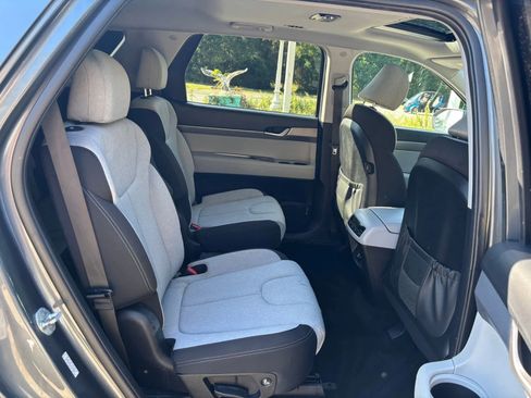 Used 2021 Hyundai Palisade SEL image 16