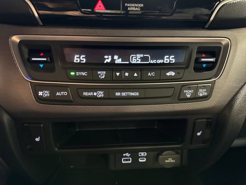 Certified 2024 Honda Ridgeline RTL image 23