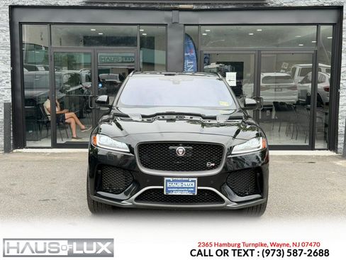 Used 2019 Jaguar F-PACE SVR AWD/4WD image 6