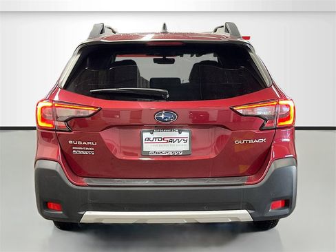 Used 2024 Subaru Outback Limited image 6