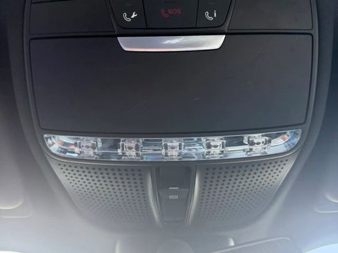 Used 2017 Mercedes-Benz E 300 image 27