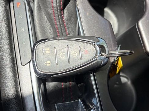 Used 2022 Chevrolet Malibu RS FWD image 12