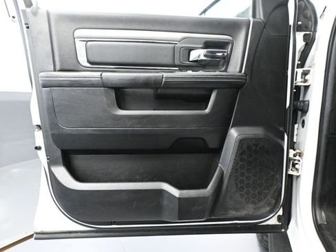 Used 2014 RAM 1500 Sport w/ Sport Premium Group image 17