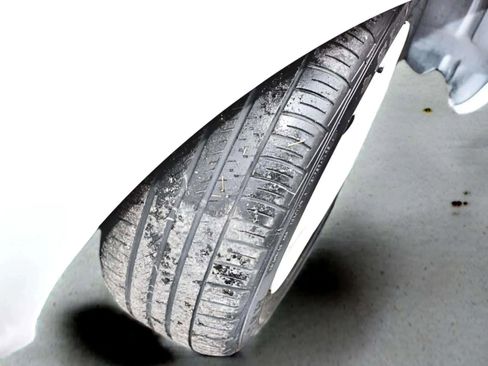 Used 2005 Toyota Camry LE image 26