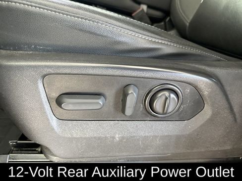 Used 2021 GMC Sierra 1500 SLT image 15