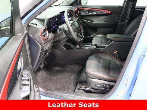 Used 2024 Chevrolet TrailBlazer RS w/ Convenience Package image 14