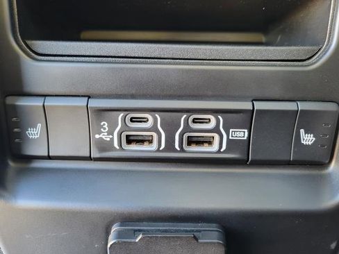 Used 2020 RAM 1500 Sport w/ Alpine Leather & Sound Group image 16