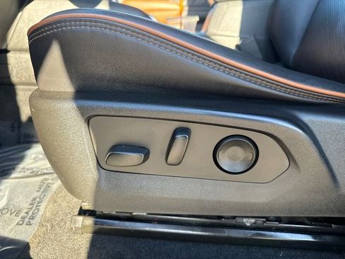 Used 2023 GMC Canyon AT4 w/ AT4 Premium Package image 44