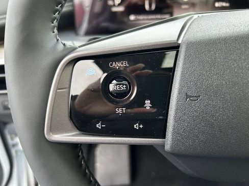 New 2025 Nissan Murano SL AWD/4WD image 14